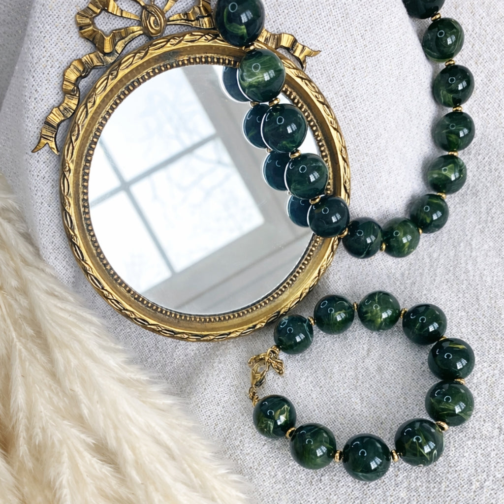 Collier Anna