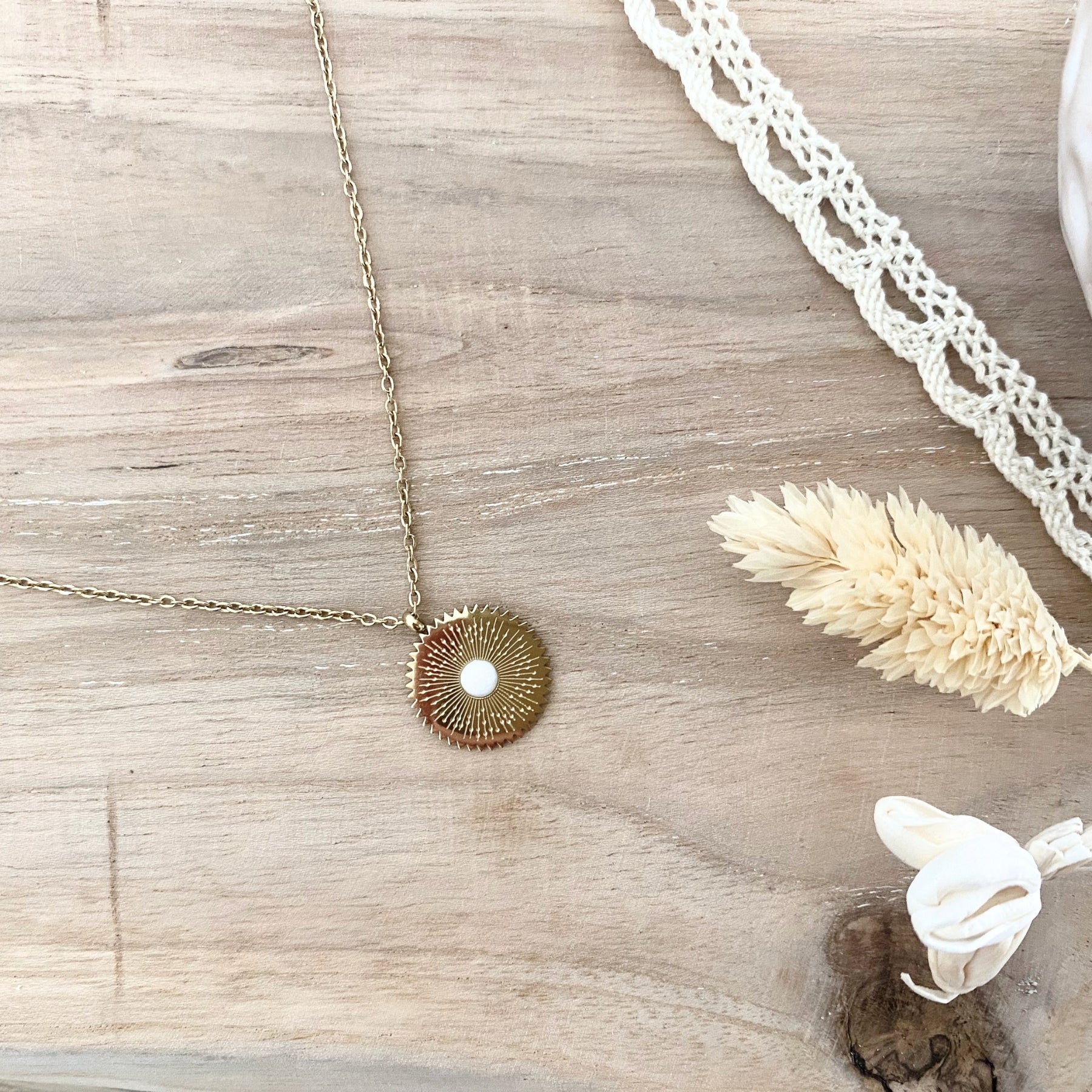 Collier Lyra