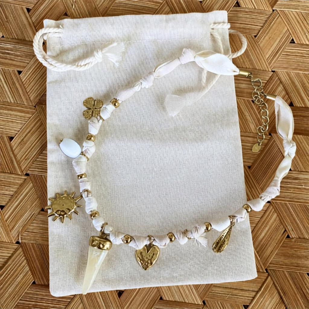 Collier Naomi